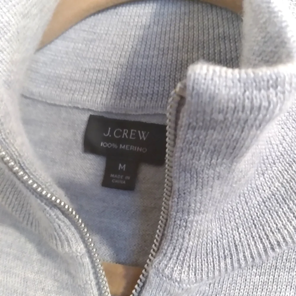 J. Crew Mens Merino Wool Quarter Zip Sweater Medium Gray Minimalist Quiet Luxury